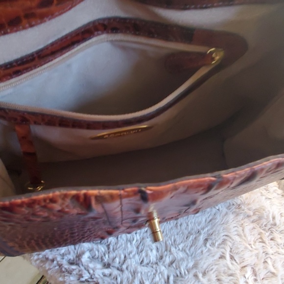 SOLD Brahmin Mariel Melbourne Shoulder Bag - Picture 7 of 8